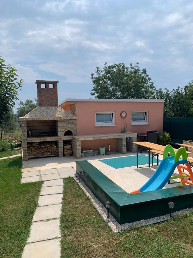 Apartments Rosa Umag Exterior photo