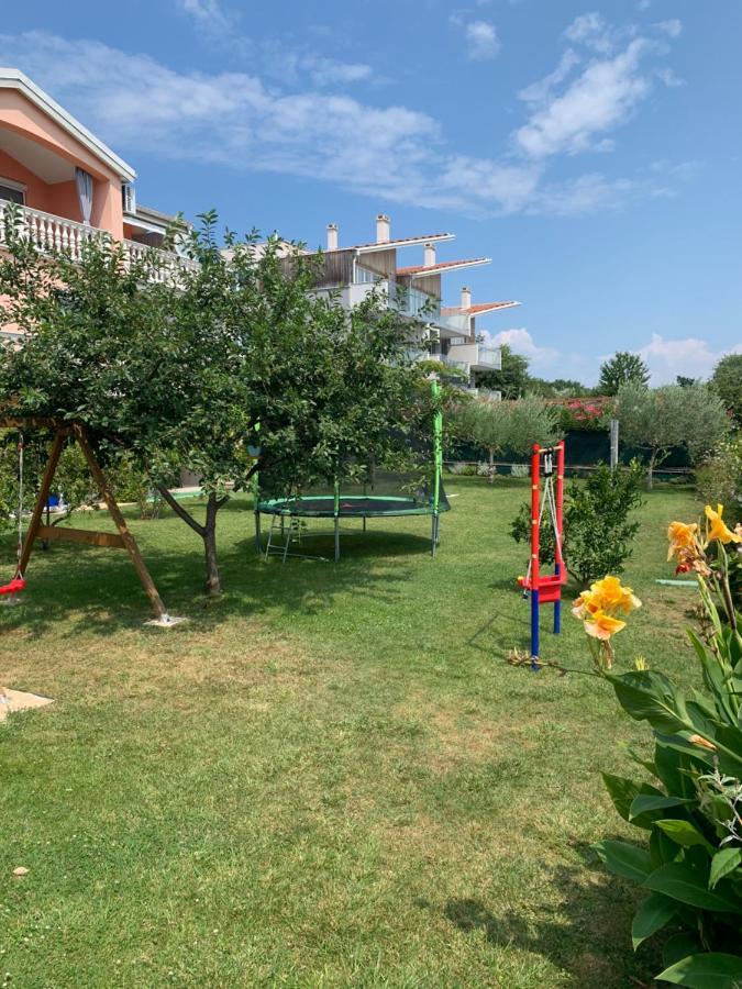 Apartments Rosa Umag Exterior photo