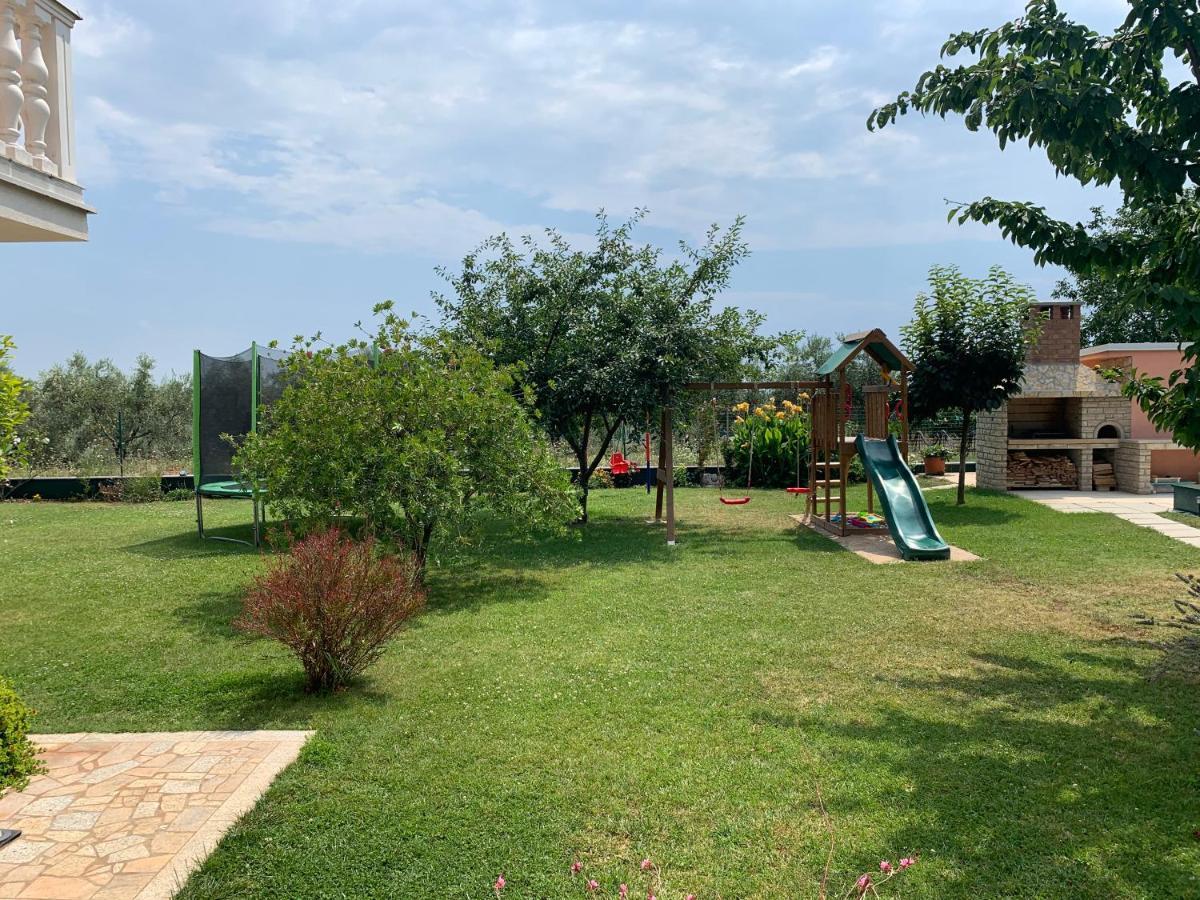 Apartments Rosa Umag Exterior photo