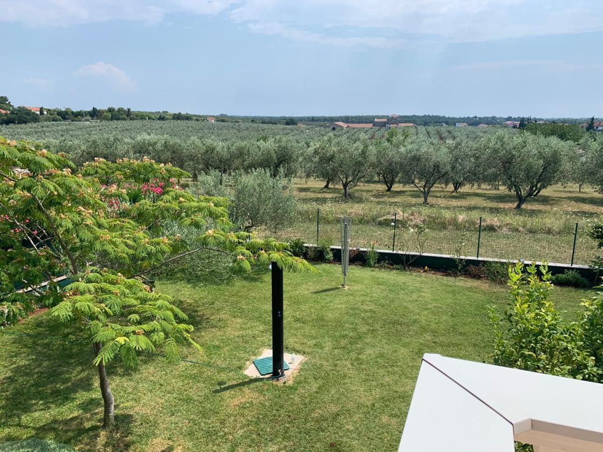 Apartments Rosa Umag Exterior photo