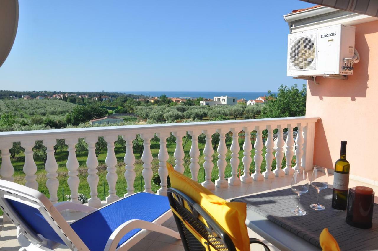 Apartments Rosa Umag Exterior photo