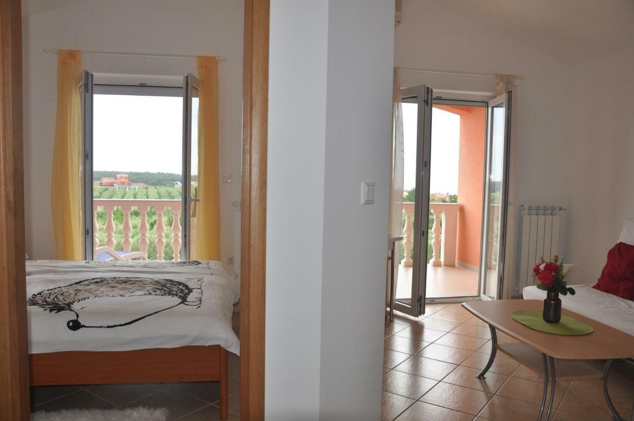 Apartments Rosa Umag Exterior photo