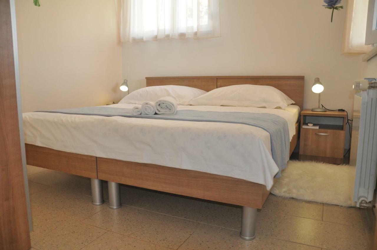 Apartments Rosa Umag Exterior photo