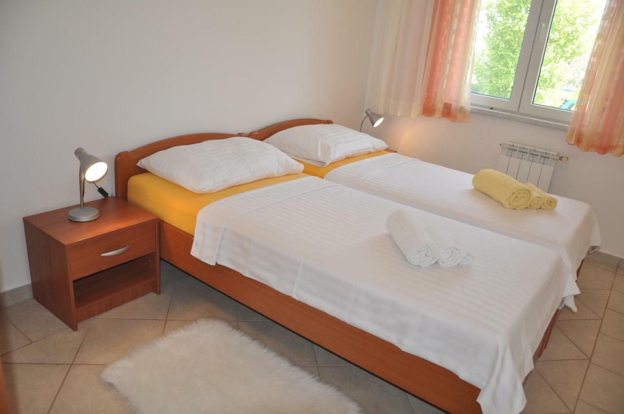 Apartments Rosa Umag Exterior photo